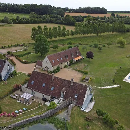 Maison Authentique Avec Piscine, Cheminee, Et Golf Dans Le Perche - Fr-1-497-186 Country house *