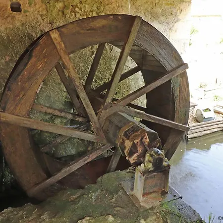 Maison Authentique Avec Piscine, Cheminee, Et Golf Dans Le Perche - Fr-1-497-186 *