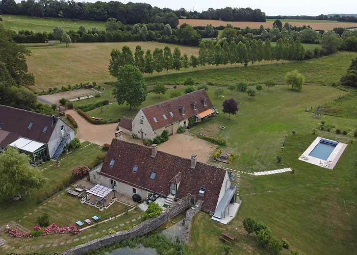 Authentique Moulin à Eau Avec Piscine Et Wi-fi, Charme Du 18ème Siècle - Fr-1-497-186 Hébergement de vacances *