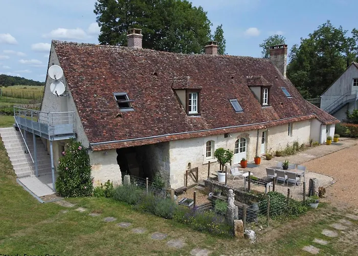 Hébergement de vacances Authentique Moulin à Eau Avec Piscine Et Wi-fi, Charme Du 18ème Siècle - Fr-1-497-186